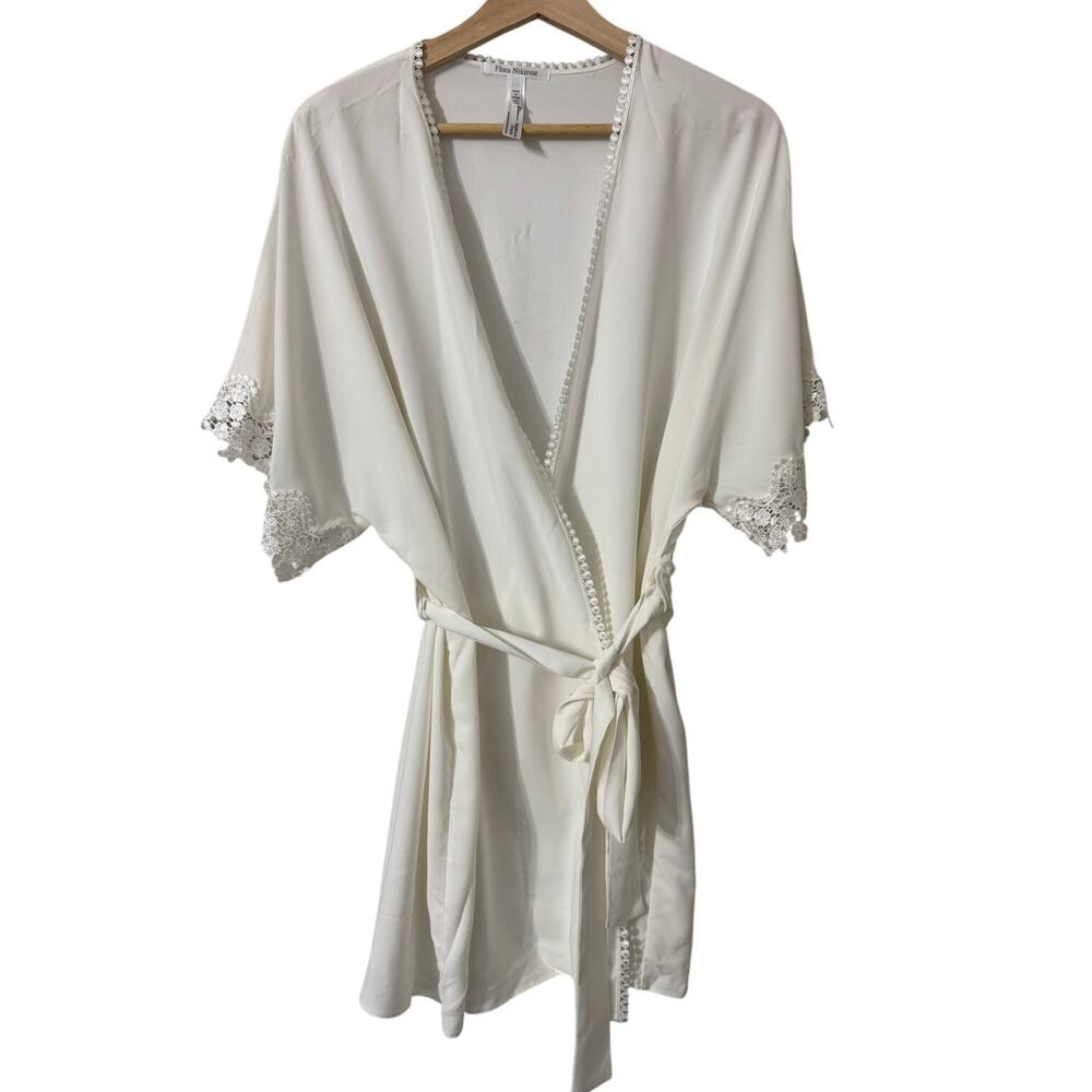 Flora Nikrooz Short Sleeve Bridal Robe Off White Size S/M NWT